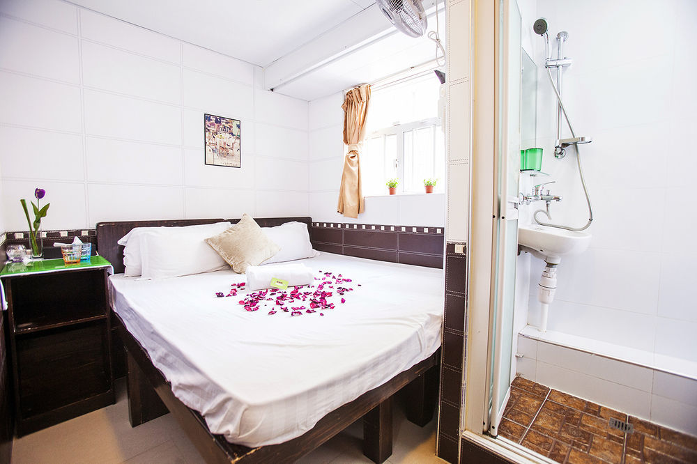 Happy Bee Hostel Hong Kong Bagian luar foto
