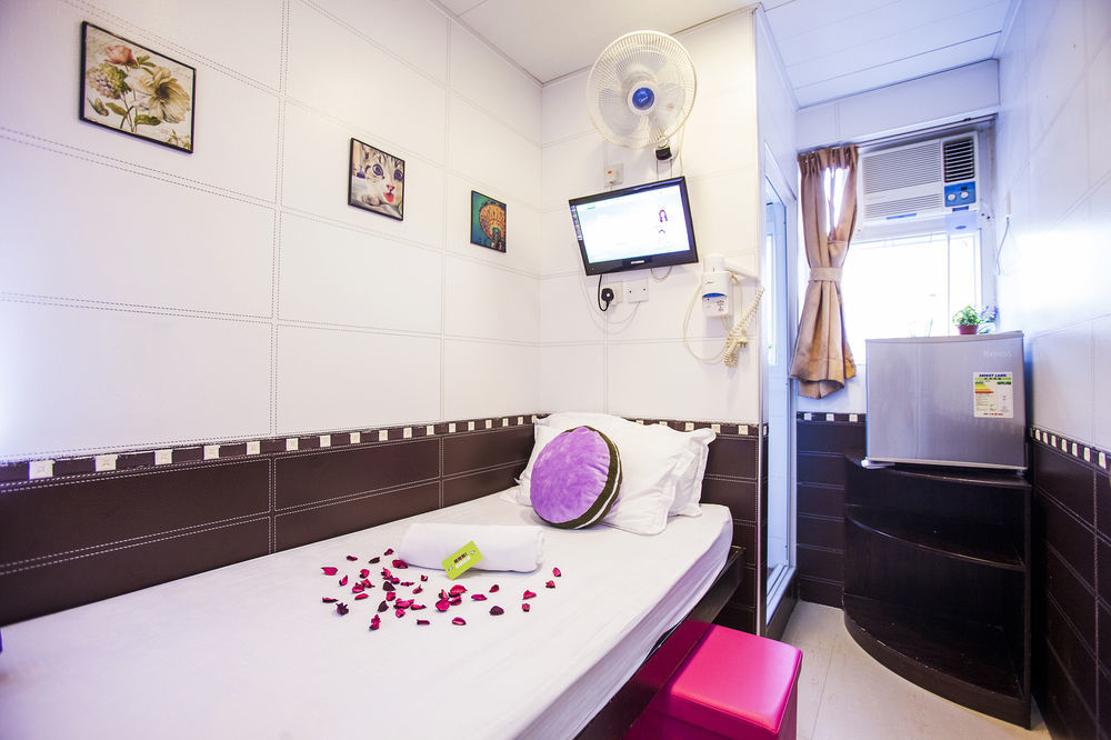 Happy Bee Hostel Hong Kong Bagian luar foto